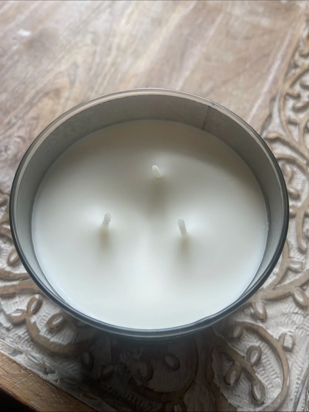 White Barn White Tea & Sage Candle - Green